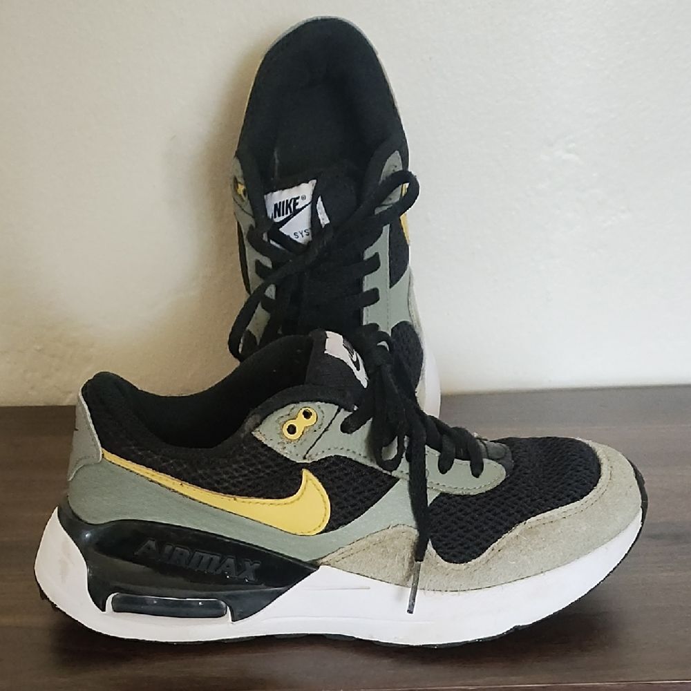 Nike Kids Black, Olive & Yellow Air Max SYSTM